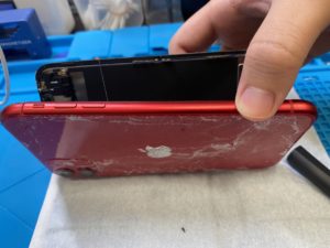 千葉でiPhone修理のEyeSmartのiPhone11フレーム強制画像